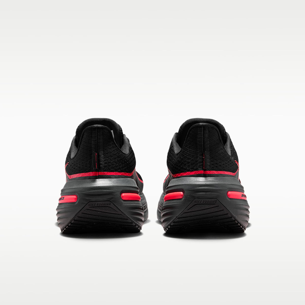 Nike Winflo 12 Men product view 6 — Schwarz/Red Orbit/Dark Smoke Grey/Schwarz