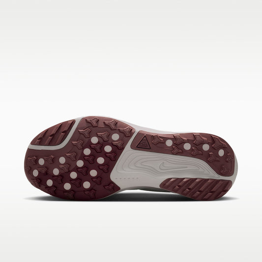 Nike ACG Pegasus Trail Women product view 2 — Barely Green/Light Bone/Tattoo/Silver Lilac
