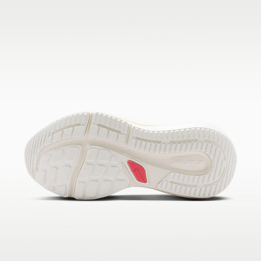 Nike Winflo 12 Women product view 2 — Schwarz/British Khaki/Fusion Red/Sail