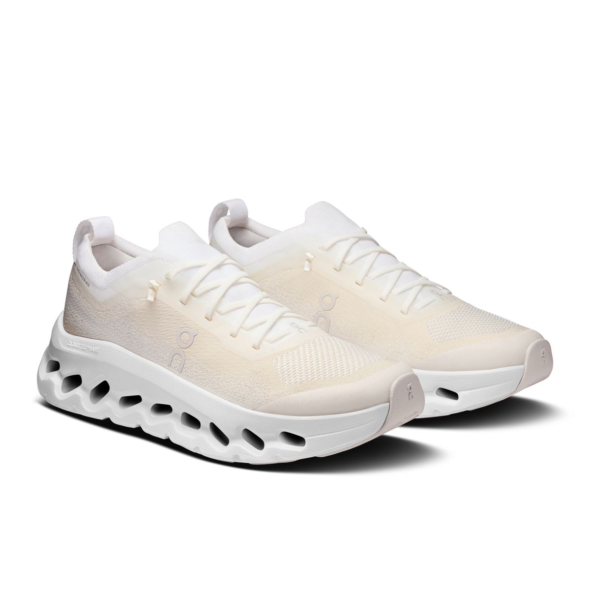 On Cloudtilt Moon Women product view 6 — White | Frost