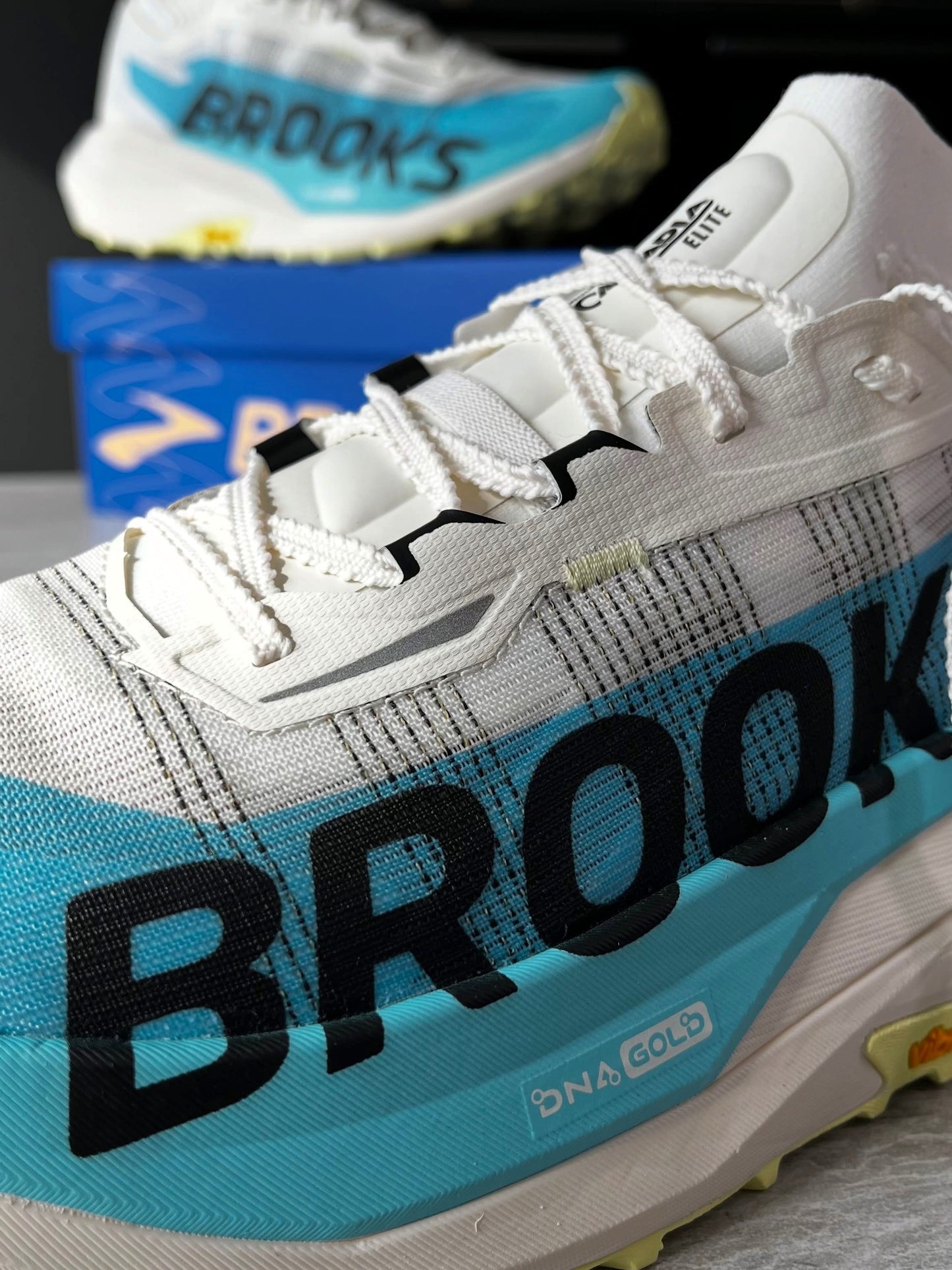 Brooks Cascadia Elite