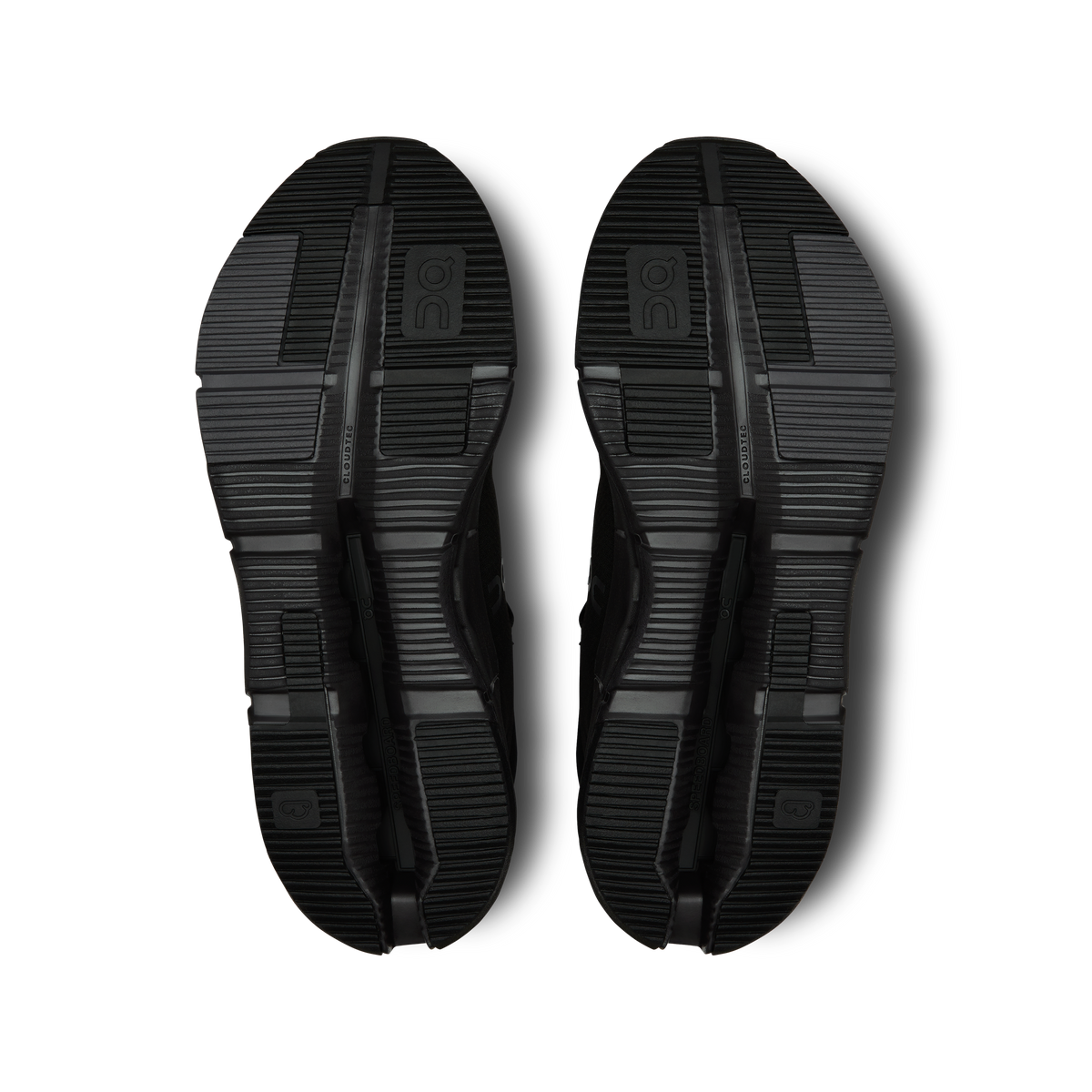 On Cloudnova 2 Men product view 3 — All Black