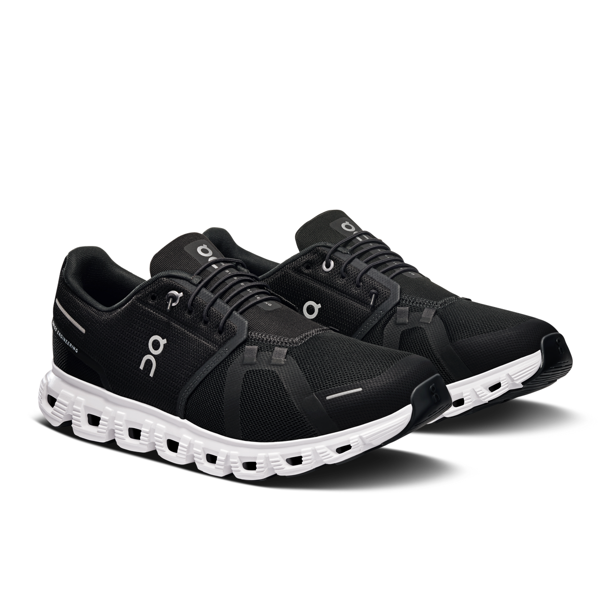 On Cloud 6 Men product view 6 — Black | White