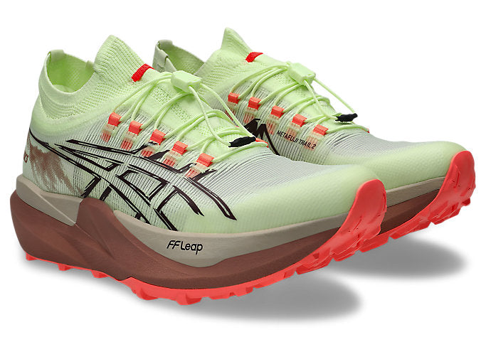 ASICS METAFUJI TRAIL 2 Unisex product view 2 — Illuminate Yellow/Dark Aubergine