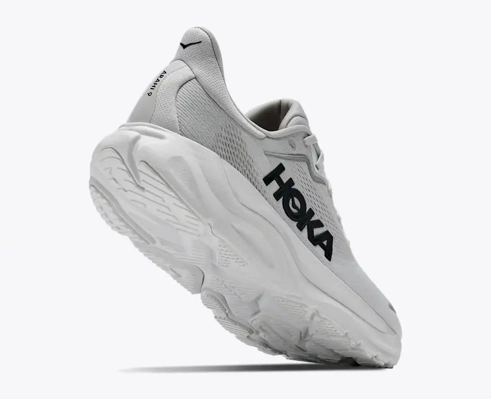 HOKA Arahi 9 Men's product view 4 — Cosmic Grey / Stardust