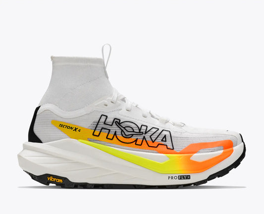 HOKA Tecton X 4