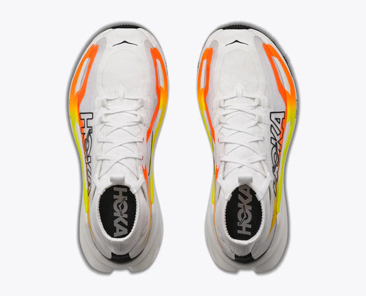 HOKA Tecton X 4