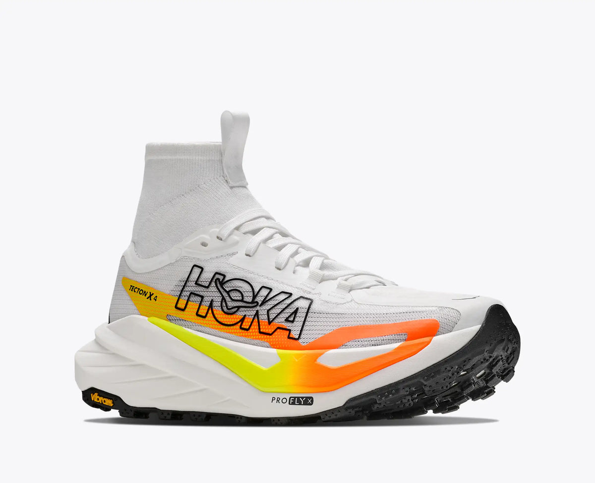 HOKA Tecton X 4