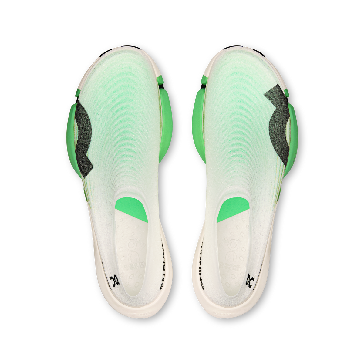 On LightSpray Cloudboom Strike 2 product view 2 — White | Verdite