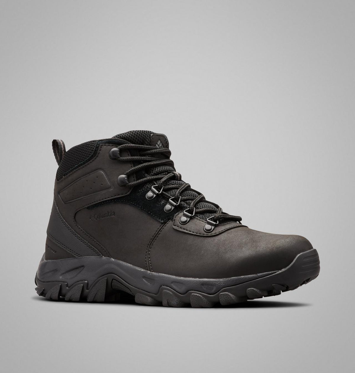 Columbia Newton Ridge Hiking Boots Men product view 3 — Black, Black