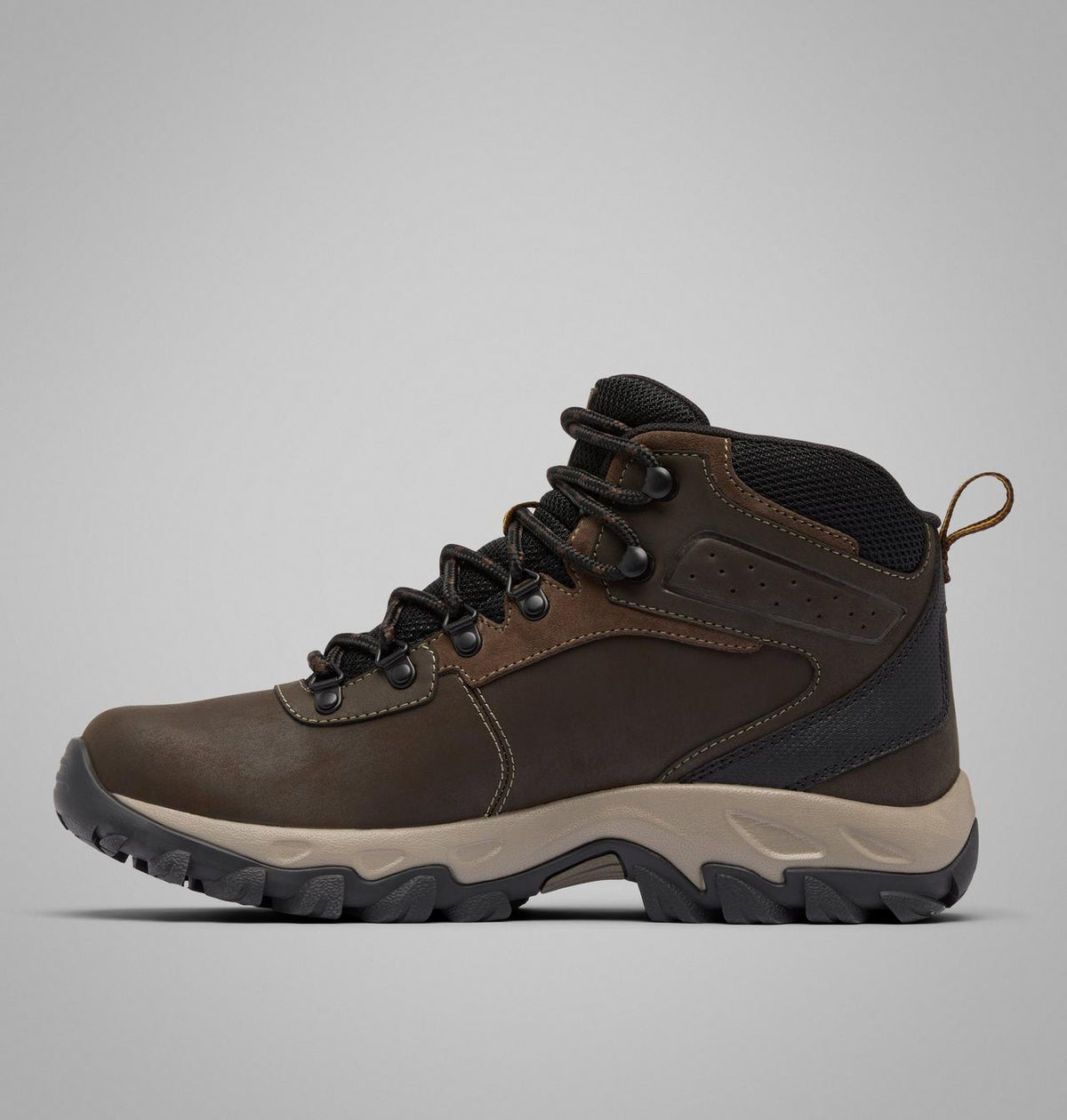 Columbia Newton Ridge Hiking Boots Men product view 6 — Cordovan, Squash