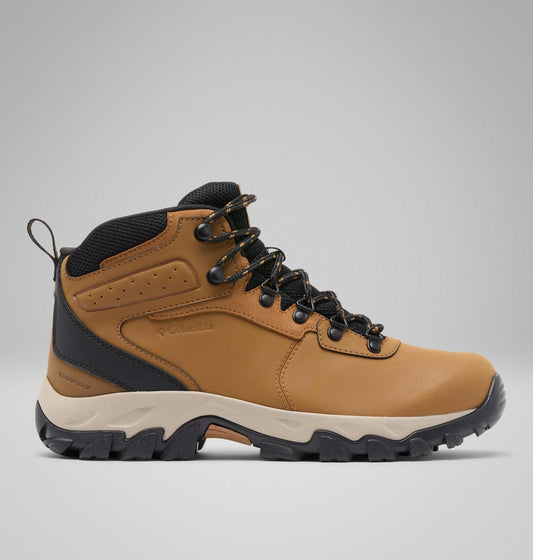 Columbia Newton Ridge Hiking Boots Men product view 1 — Elk, Black