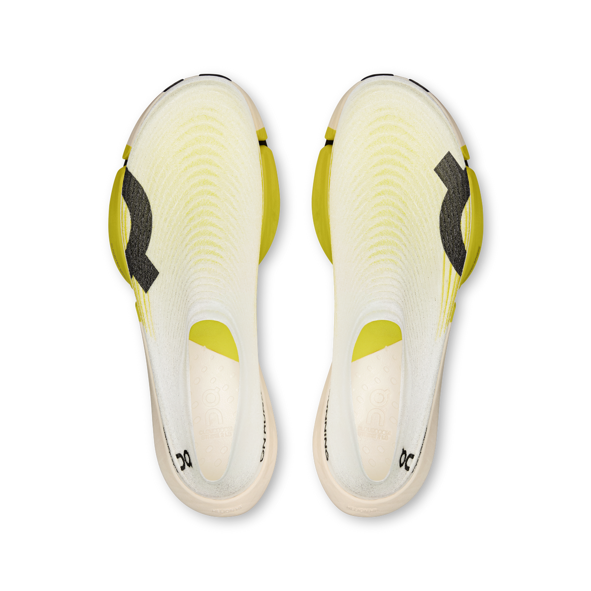 On LightSpray Cloudboom Strike 2 product view 2 — White | Lime