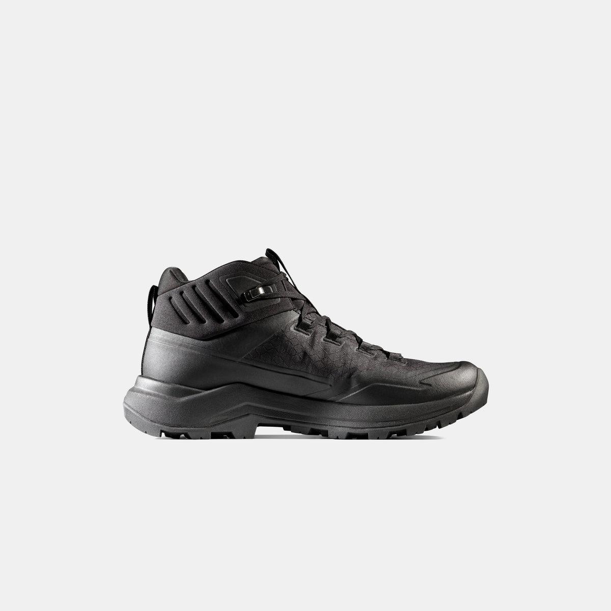 Mammut Sertig III Mid GTX Men product view 3 — Black