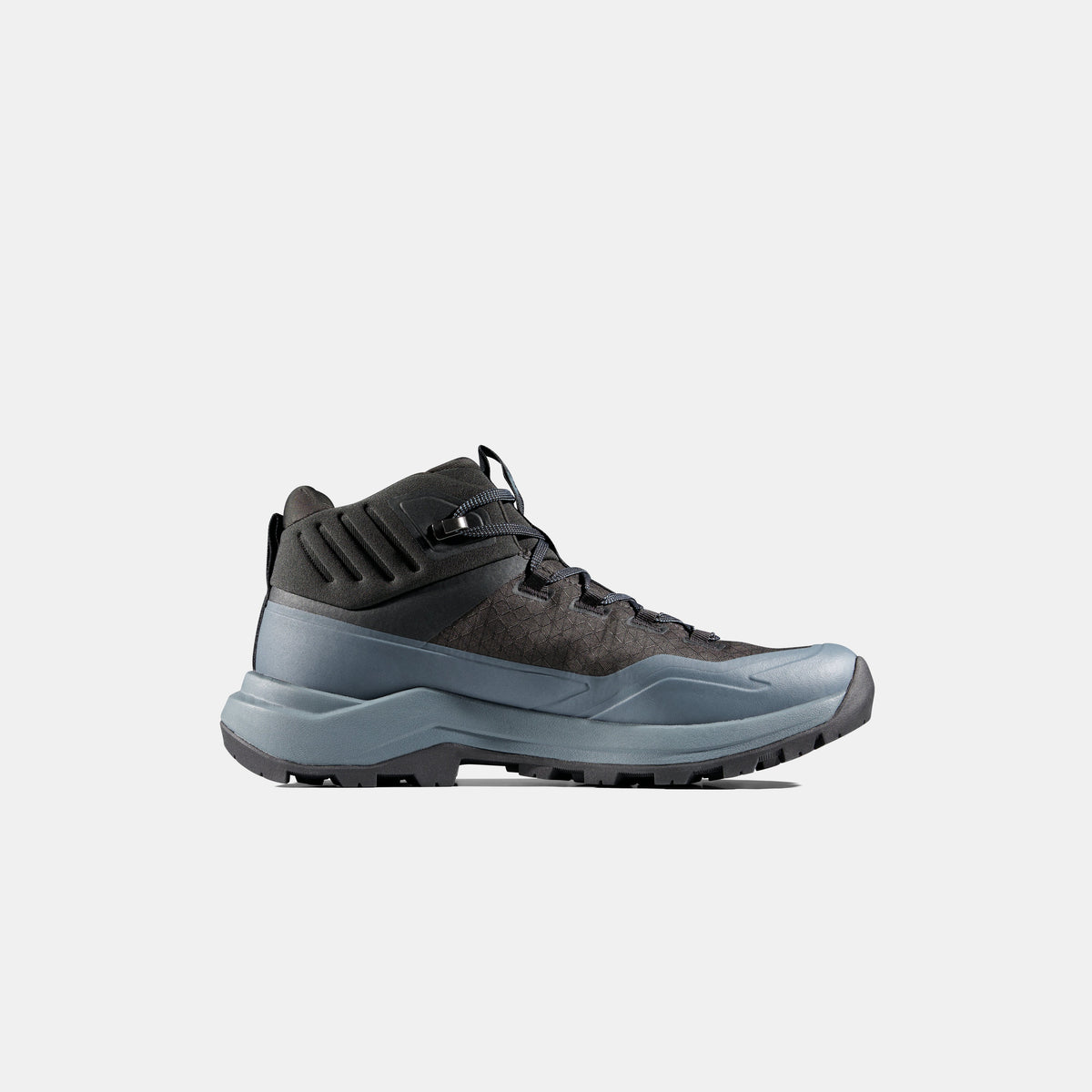 Mammut Sertig III Mid GTX Men product view 3 — Gray