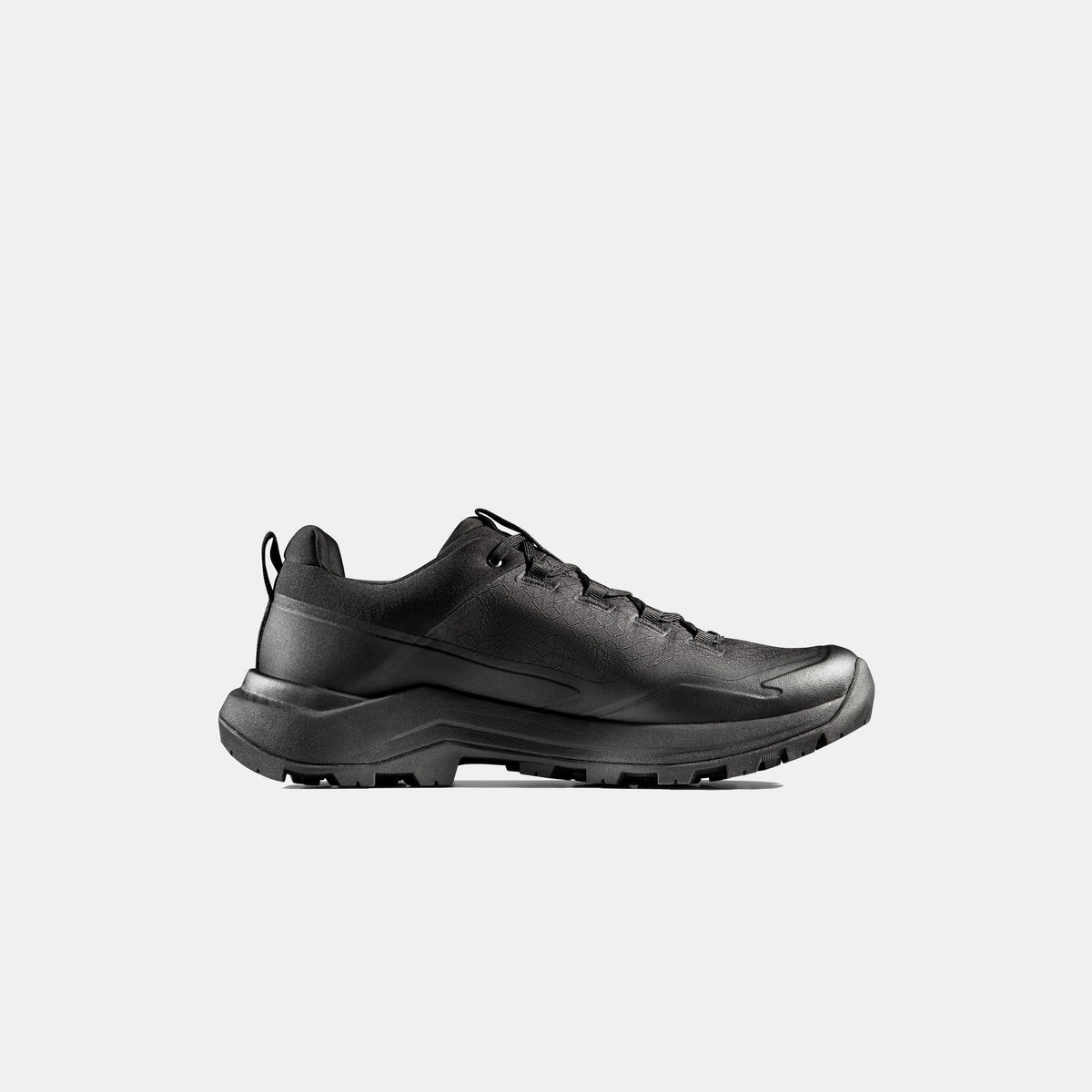 Mammut Sertig III Low GTX Men product view 3 — Black