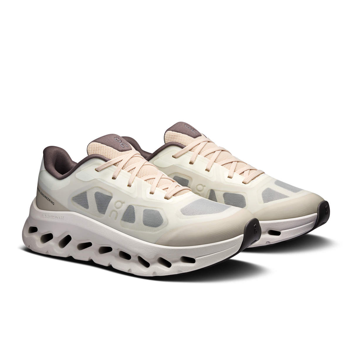 On Cloudtilt Remix Women product view 6 — Silver | Ivory