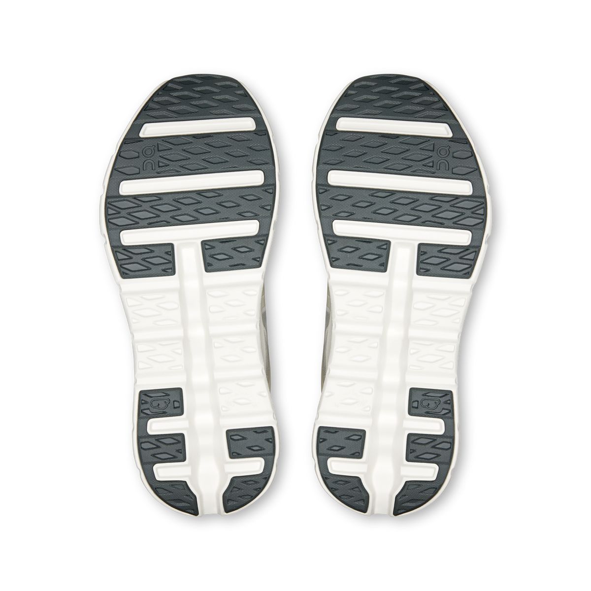 On Cloudtilt Remix Men product view 3 — Alloy | Ivory