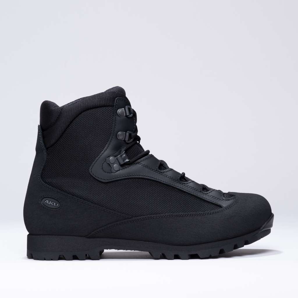 AKU Pilgrim GTX Combat FG M - Side Hero - Black