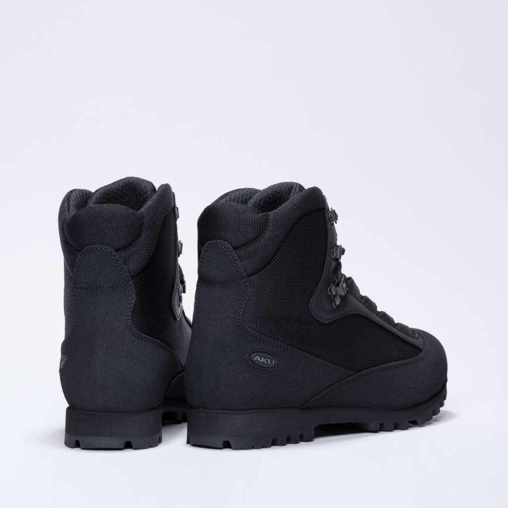 AKU Pilgrim GTX Combat FG M - Official View 3 - Black