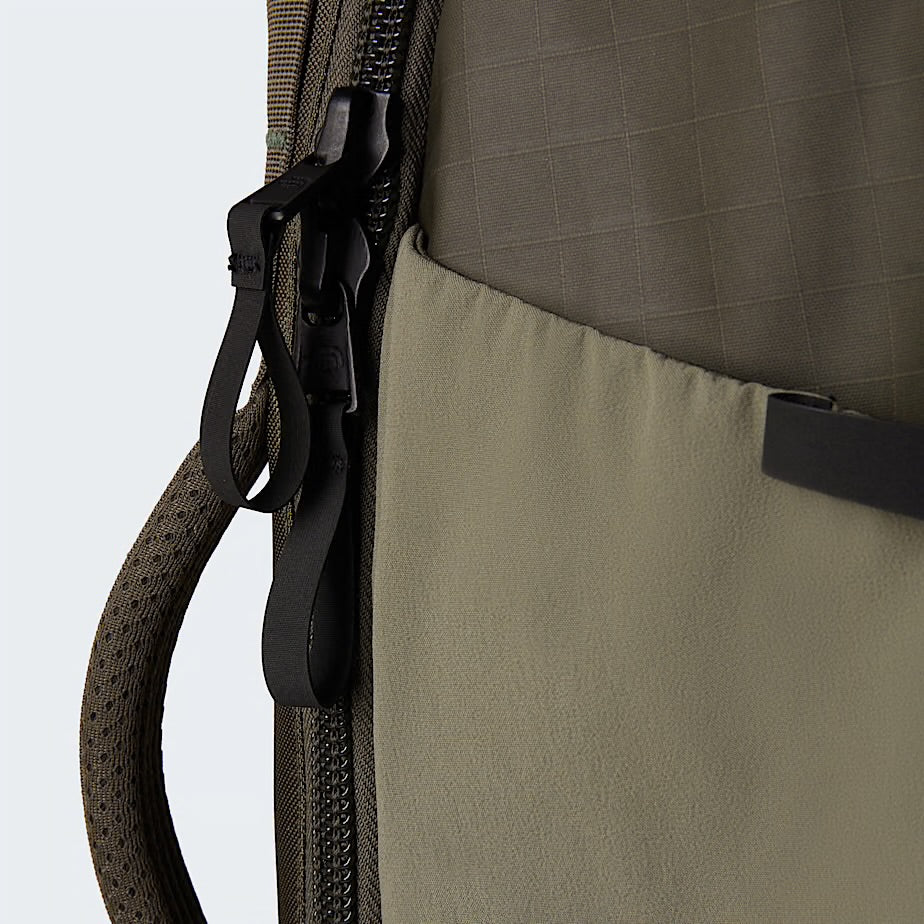 The North Fave Base Camp Voyager Pro