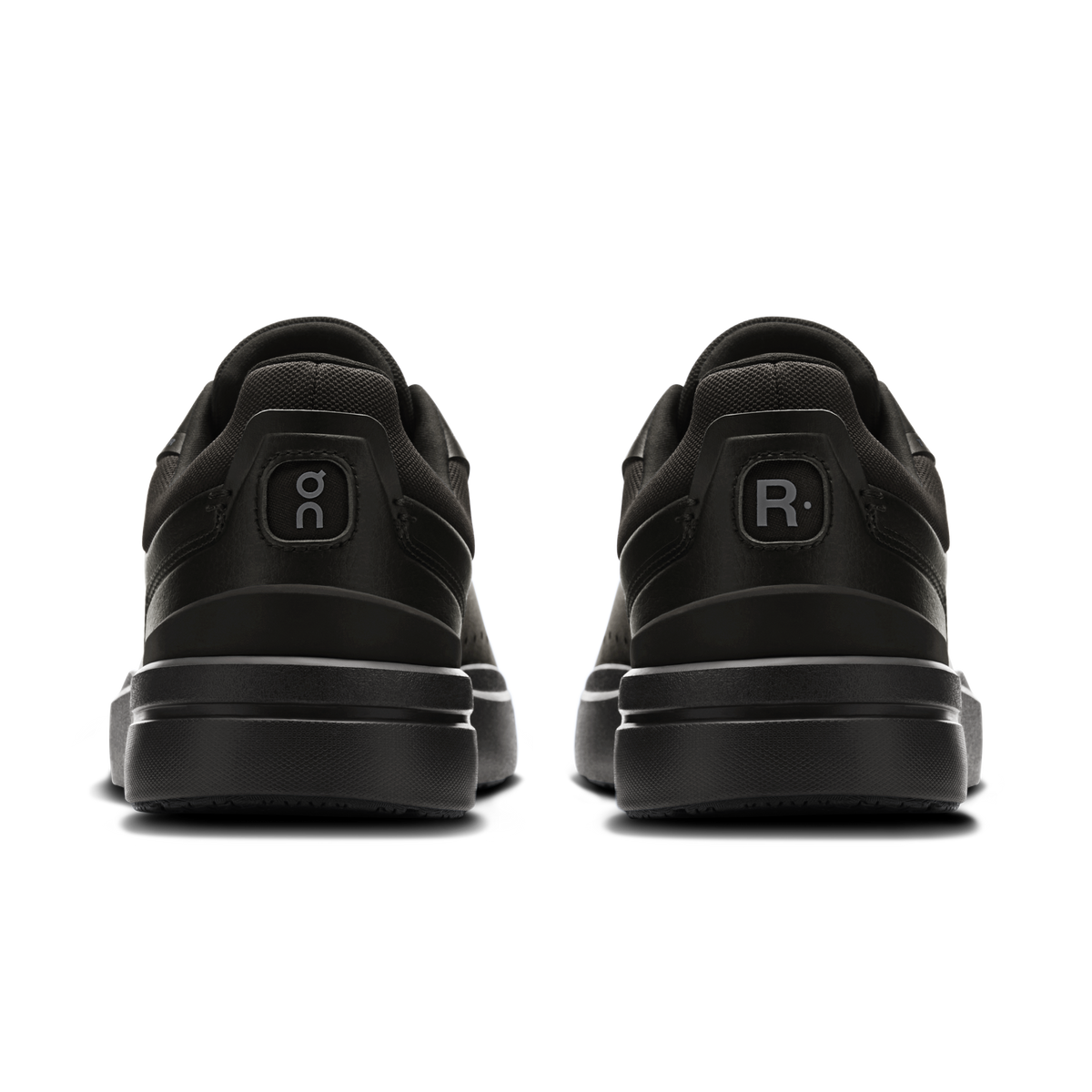 On THE ROGER Advantage Men product view 5 — Black | Black