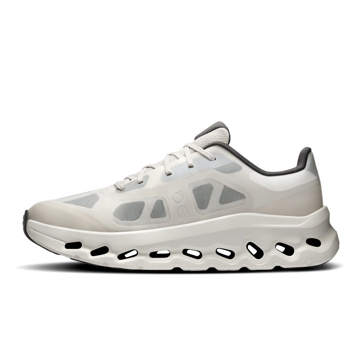 On Cloudtilt Remix Men product view 4 — Alloy | Ivory