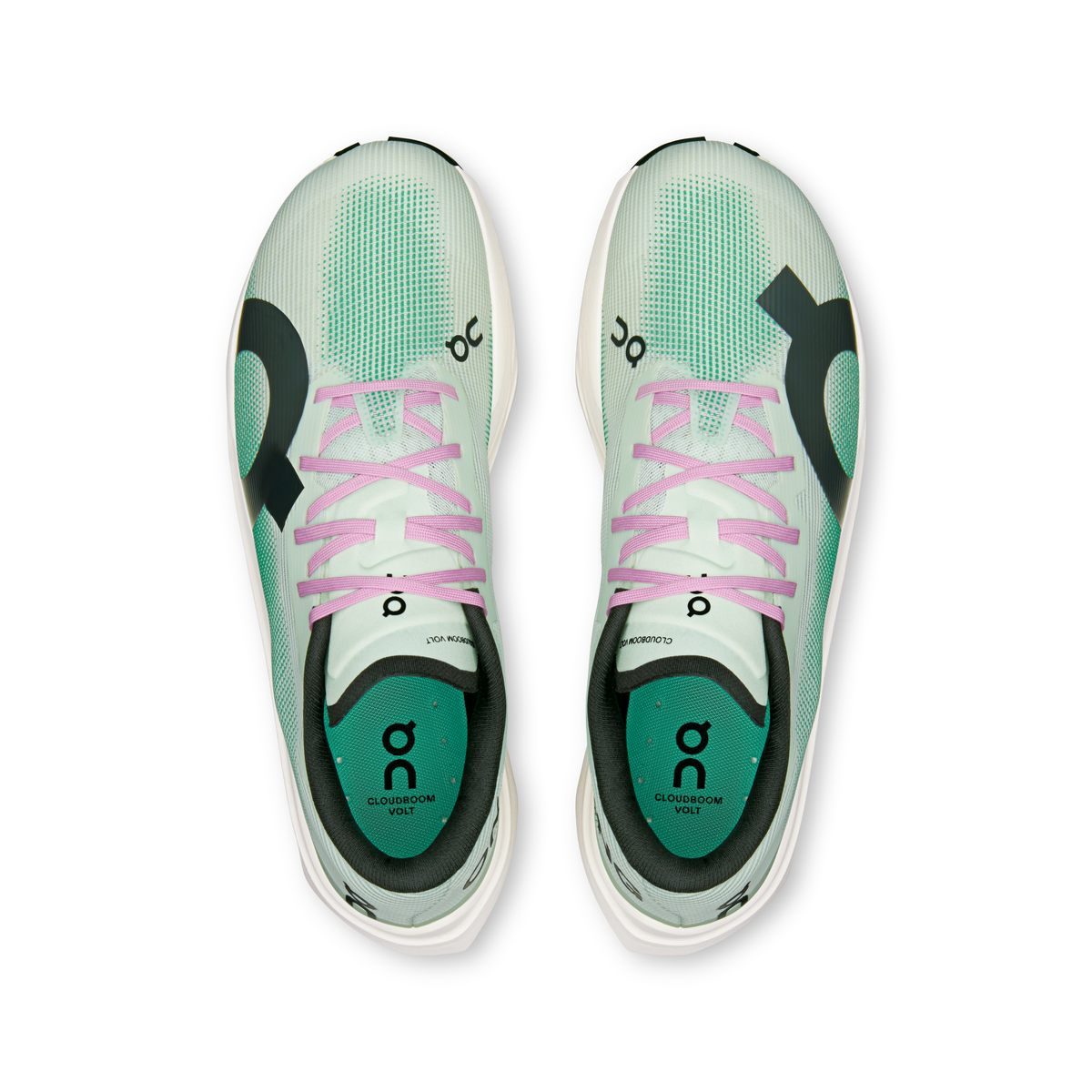 On Cloudboom Volt Men product view 2 — Iceberg | Mantis