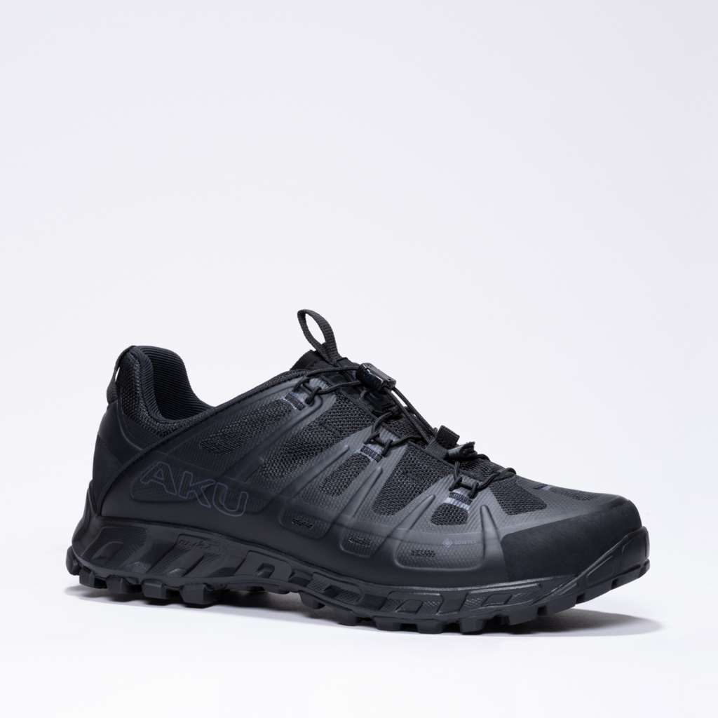 AKU Selvatica Tactical GTX - Side Hero - Black