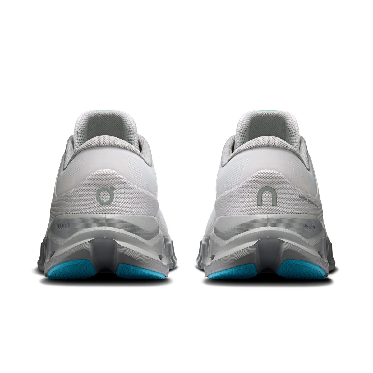 On Cloud X 5 Men product view 5 — Frost | Alloy