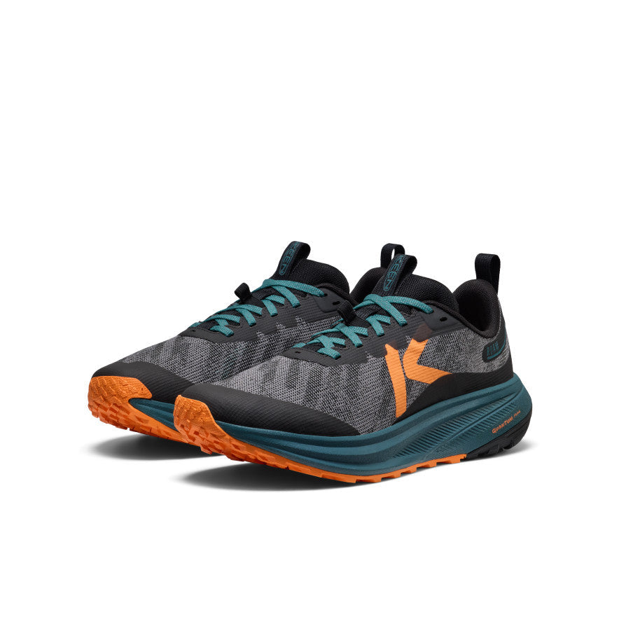 KEEN Roam Trail Running Shoe Men product view 2 — Black/Orange Peel