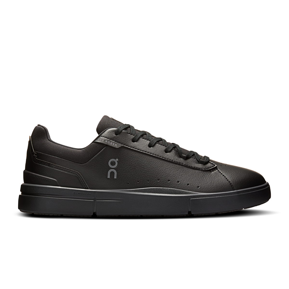 On THE ROGER Advantage Men product view 1 — Black | Black