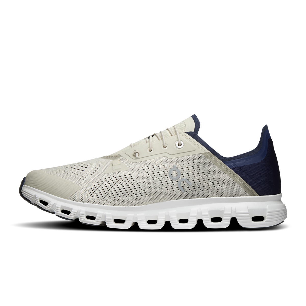 On Cloud 6 Coast Men product view 4 — Pelican | Midnight
