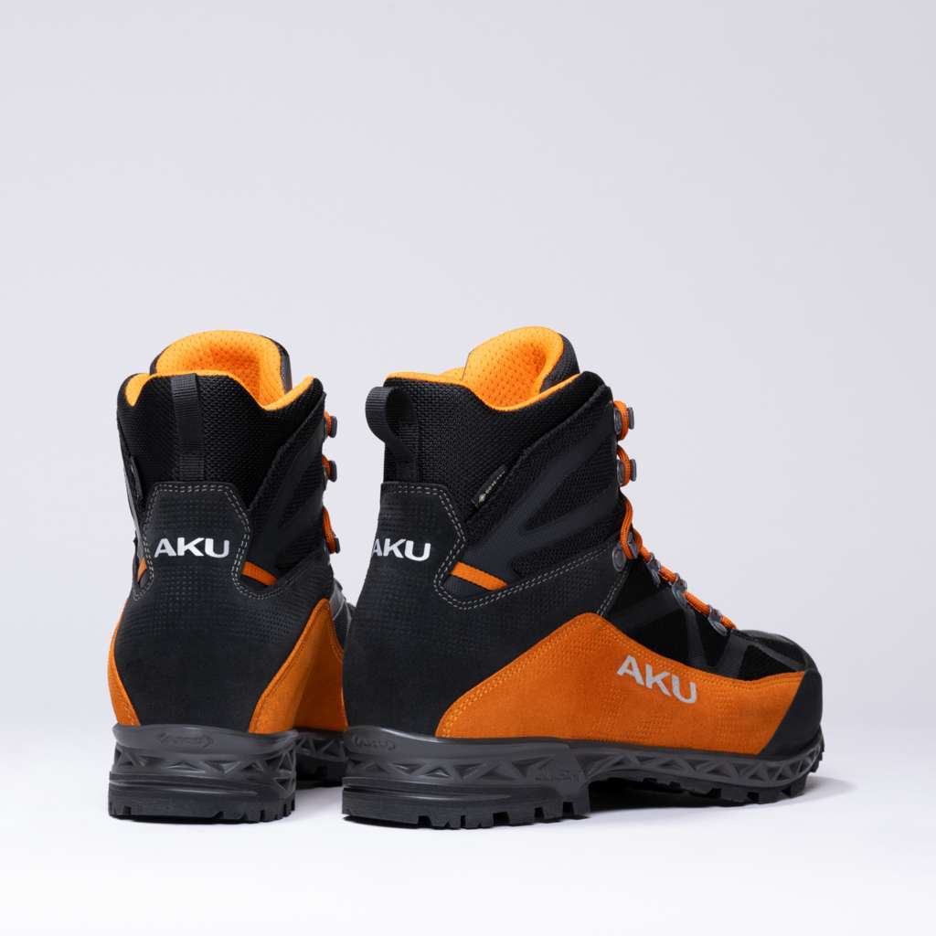 AKU Trekker Pro II GTX - Official View 3 - Black-Orange