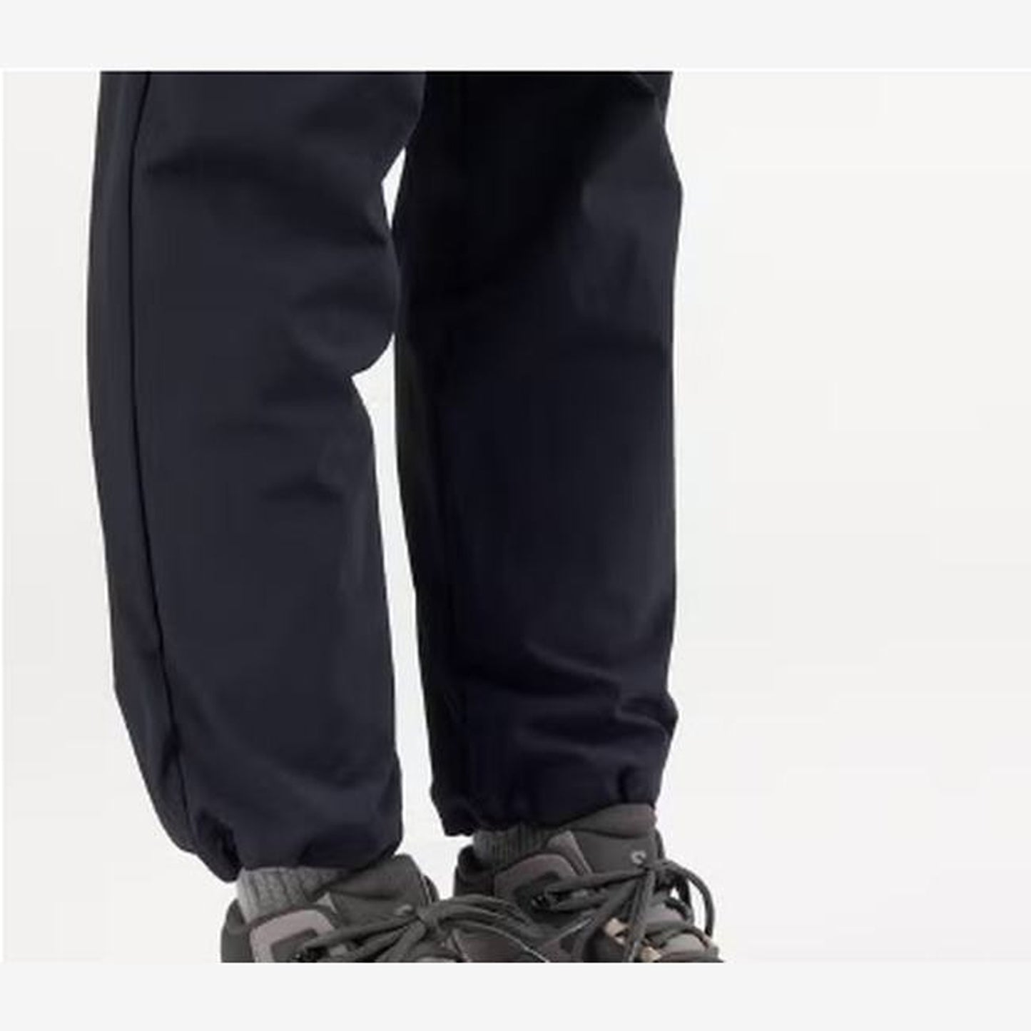 Salomon Shelter Waterproof Women - rear or lifestyle view - Dark Grey