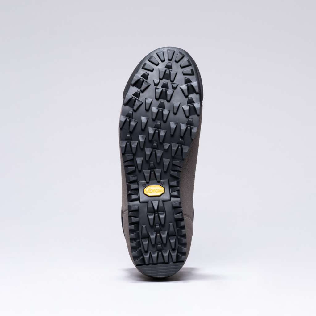 AKU Slope GTX - Official View 5 - Black-Grey