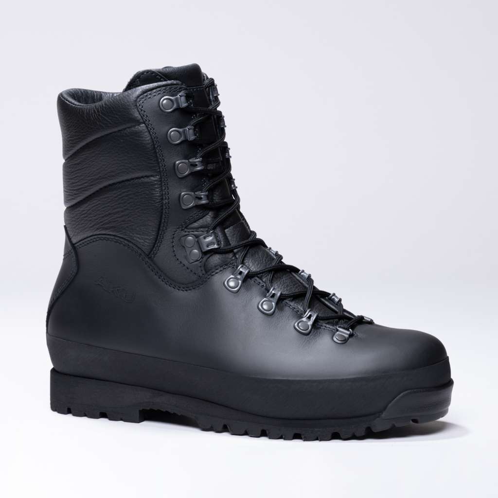 AKU Griffon Combat GTX - Side Hero - Black
