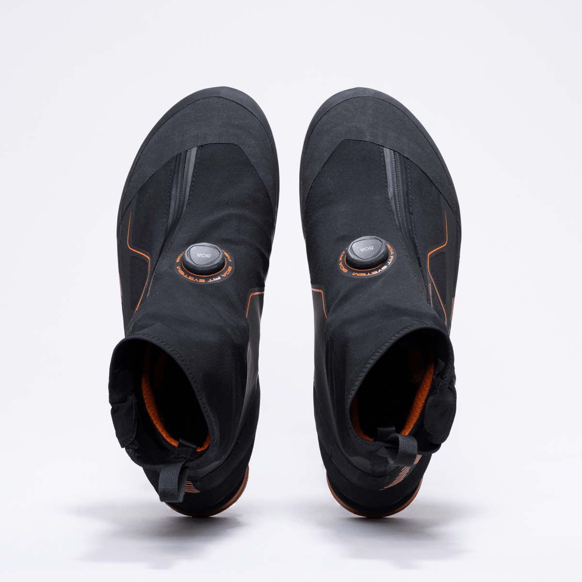 AKU Croda BOA GTX - Official View 4 - Black-Orange