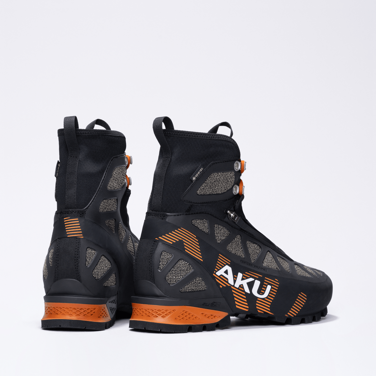 AKU Croda DFS EVO GTX - Official View 3 - Black-Orange