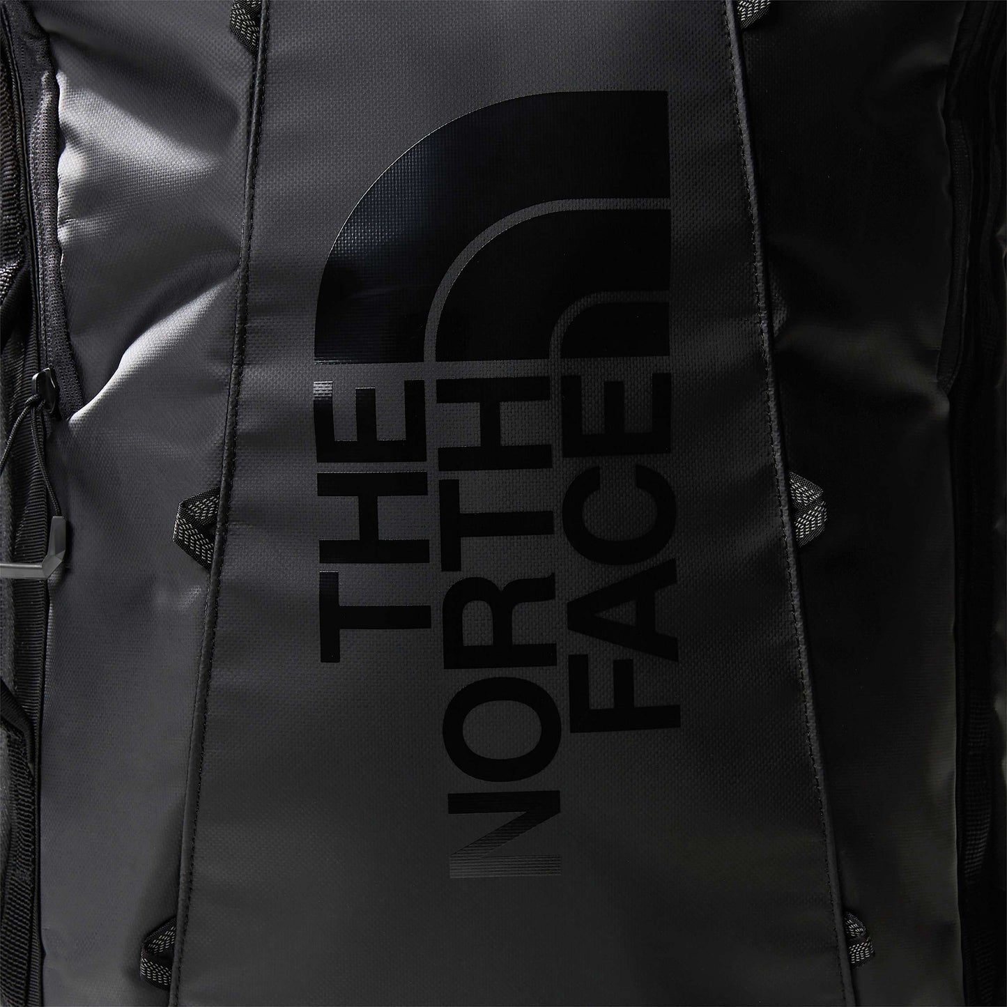 The North Face Base Camp Rolling Thunder 22