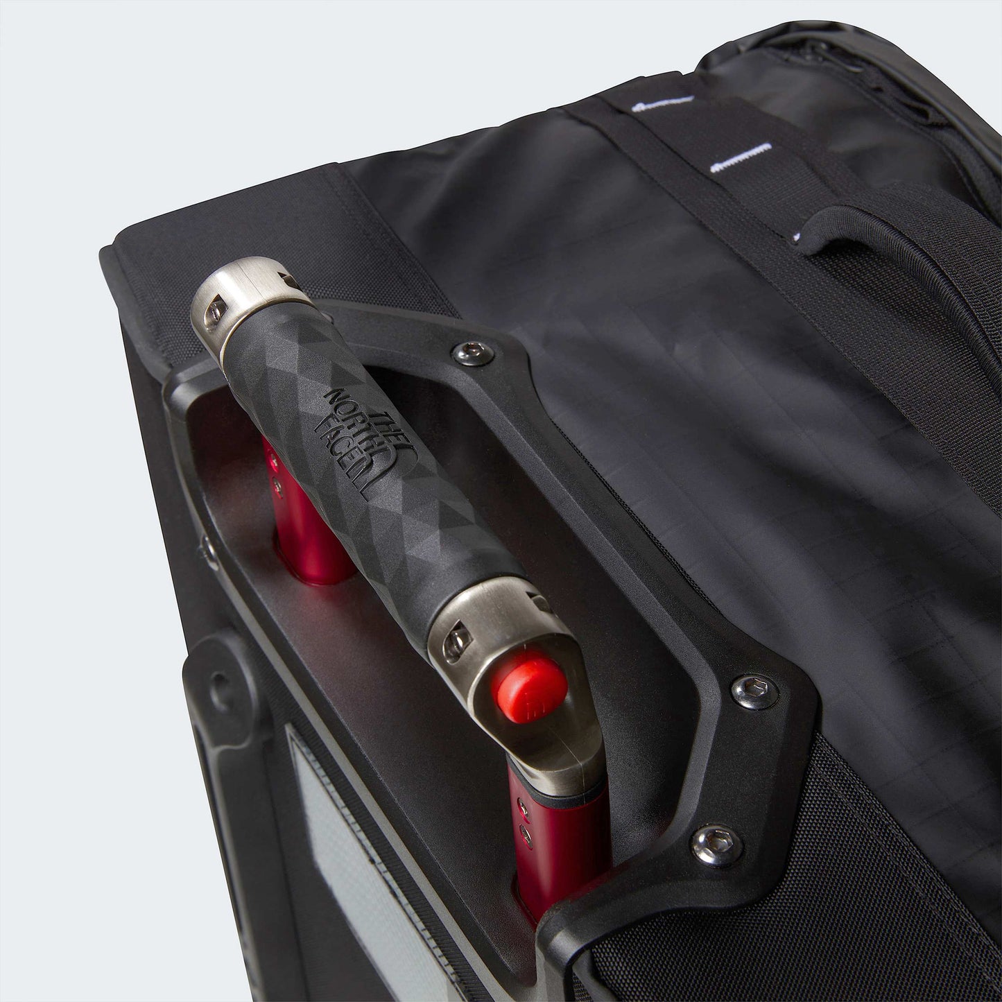 The North Face Base Camp Voyager Roller 29