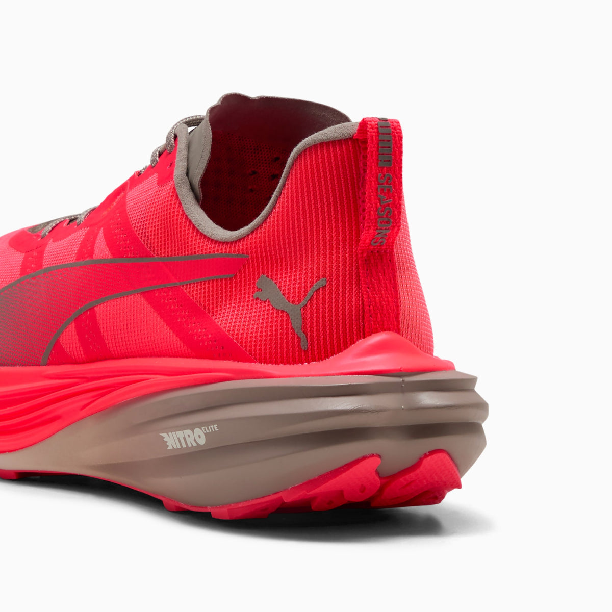 PUMA Deviate NITRO™ Elite Trail Running Shoes Men product view 3 — Ultra Red-Mouse Gray
