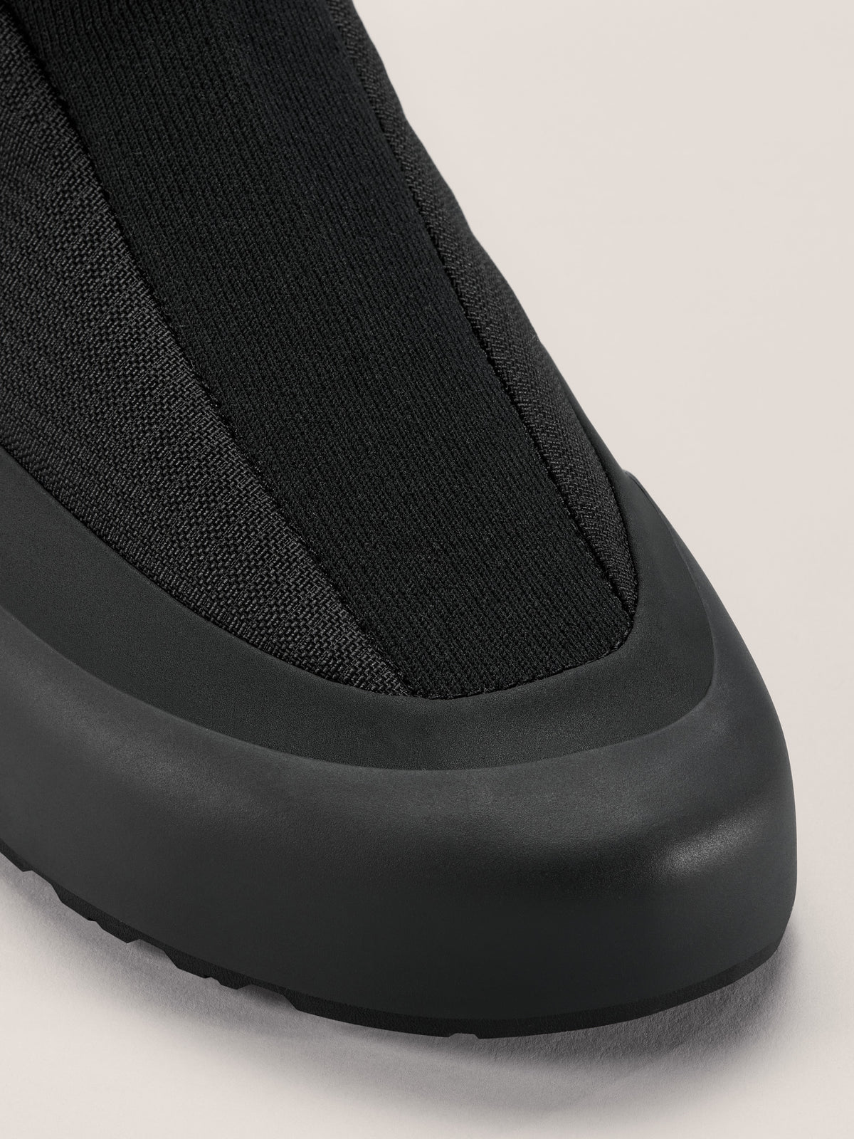Arc'teryx Kragg Insulated Shoe Men's product view 2 — Black/Black