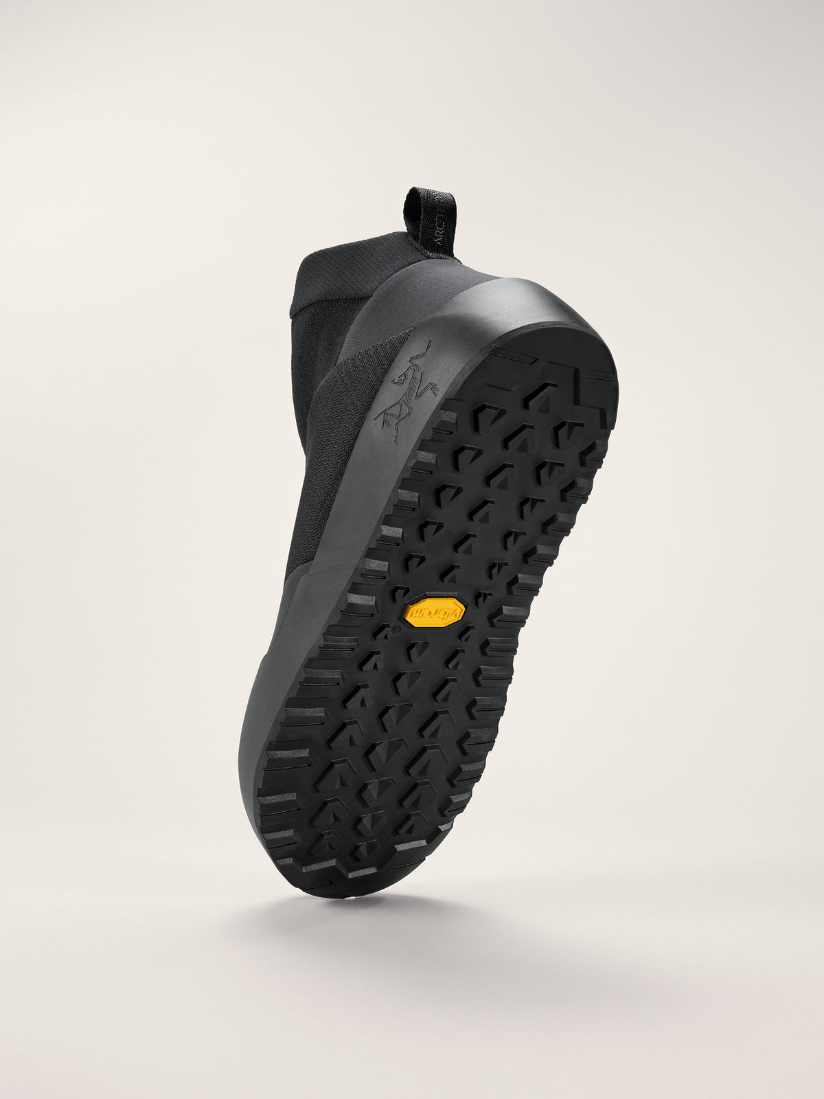 Arc'teryx Kragg Insulated Shoe Men's product view 4 — Black/Black