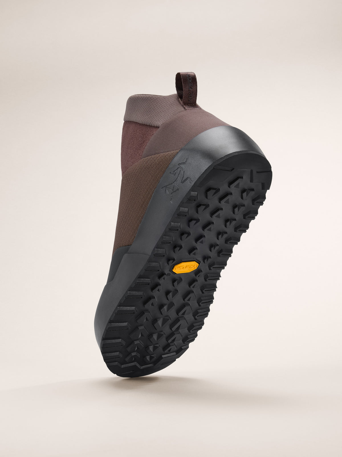 Arc'teryx Kragg Insulated Shoe Men's product view 4 — Carob/Black