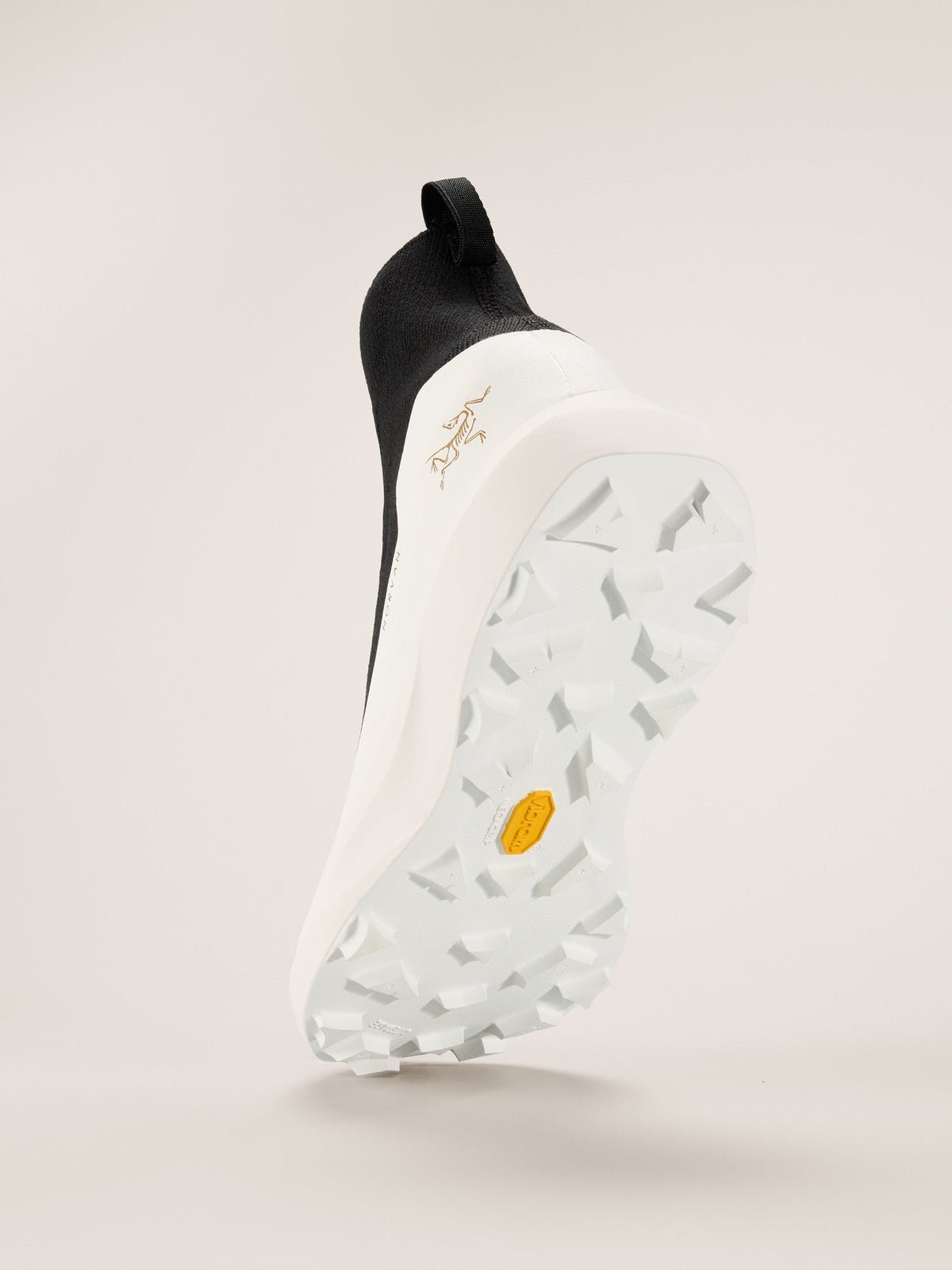 Arc'teryx Norvan 4 Nivalis GTX - View 5 - White