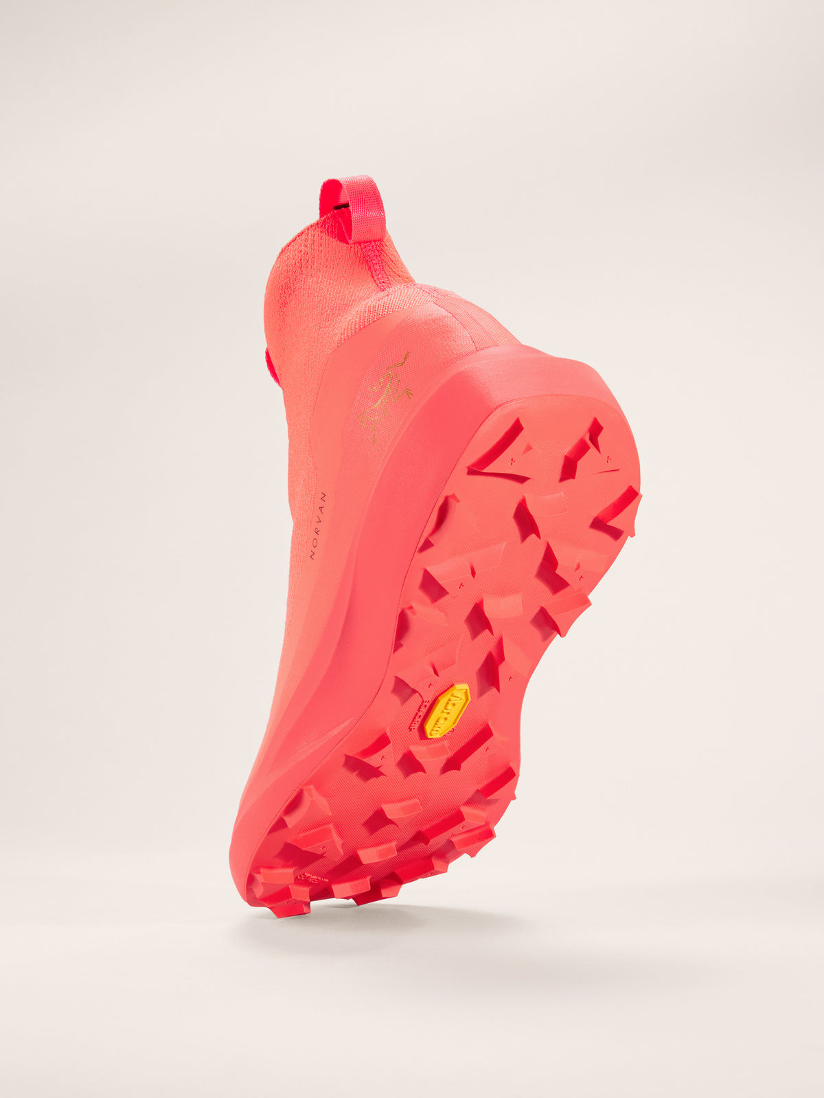 Arc'teryx Norvan 4 Nivalis Shoe Women's product view 4 — Sour Cherry/Sour Cherry