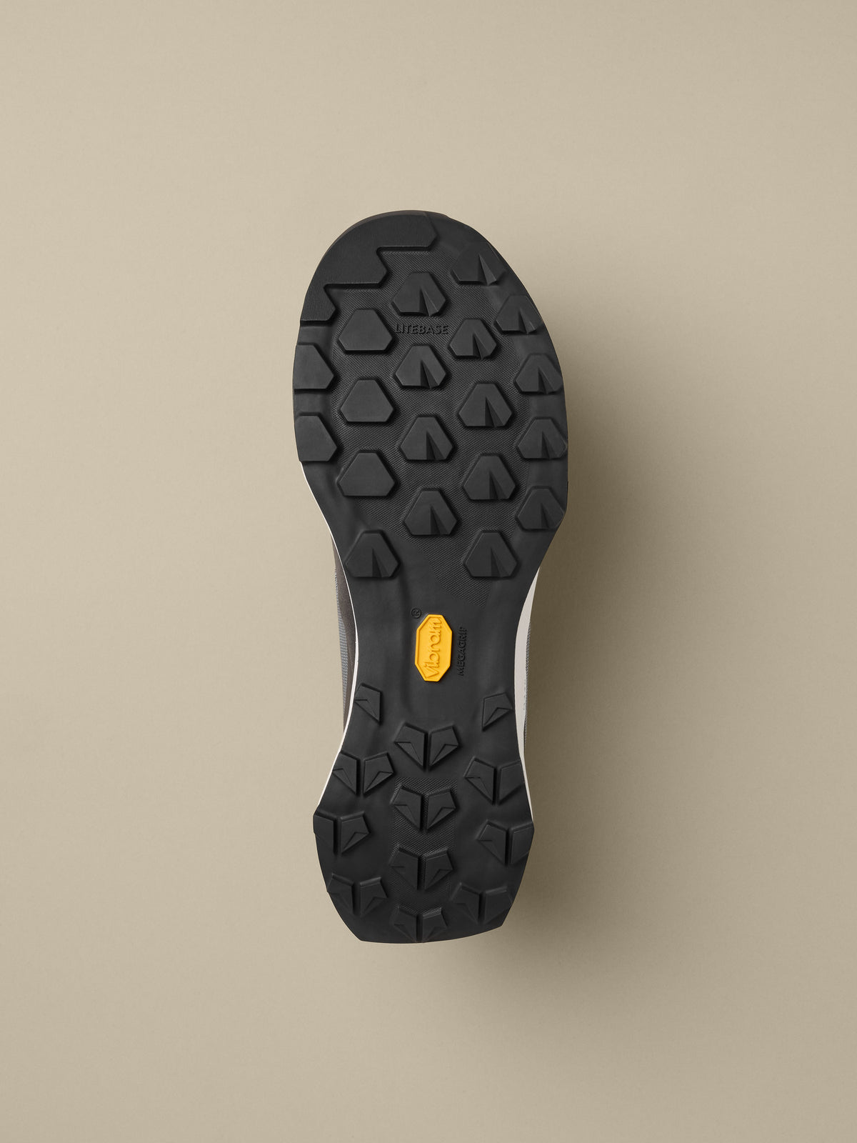 Arc'teryx Vertex Speed Low Shoe Women's product view 4 — Black/Arctic Silk