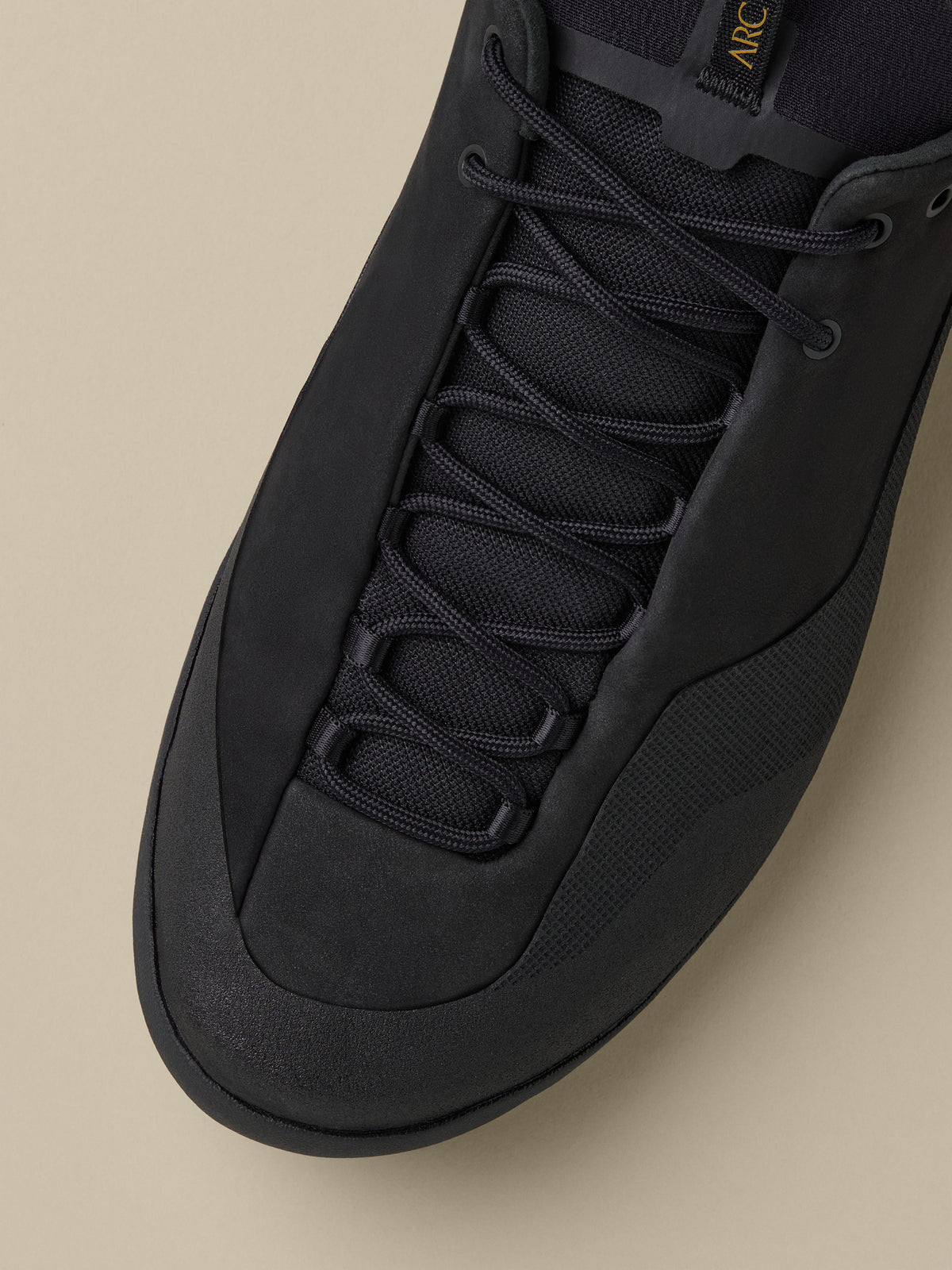 Arc'teryx Konseal GTX Shoe Men's product view 2 — Black/Black