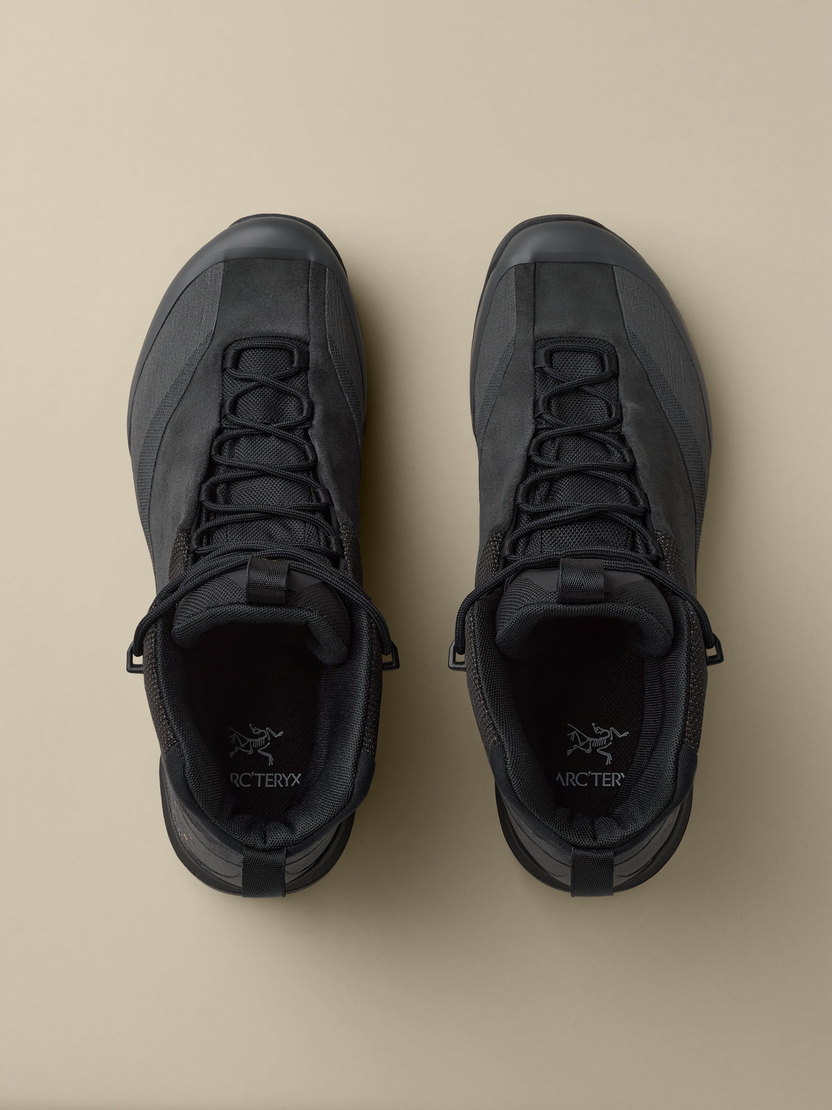 Arc'teryx Konseal Trek Boot Men's product view 3 — Black/Graphite